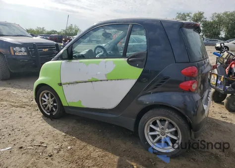 2009 Smart Fortwo Pure z USA, uszkodzony, nr VIN WMEEJ31X09K266377